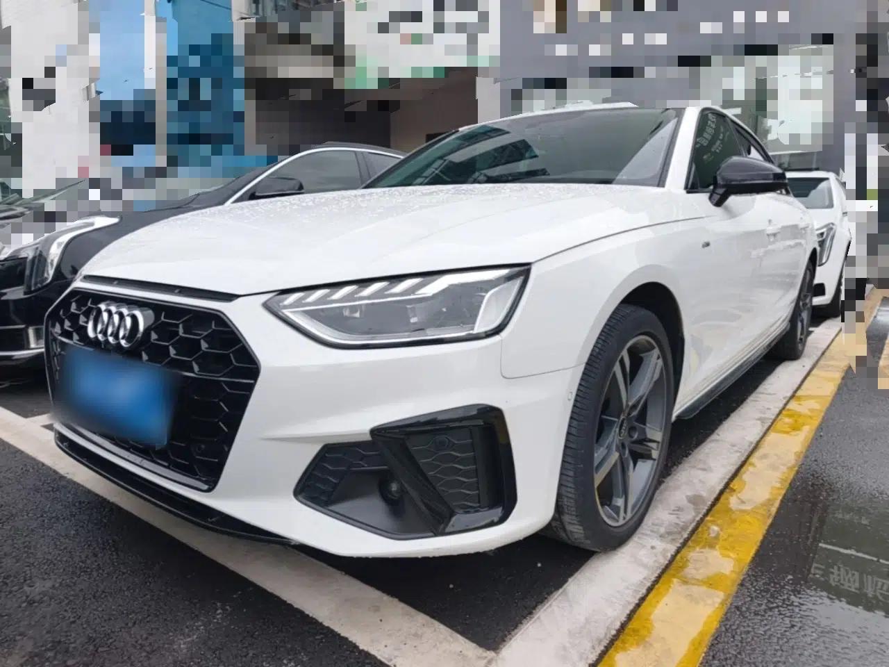 Audi A4L 2022 40 TFSI Luxury Dynamic Model — миниатюра 1