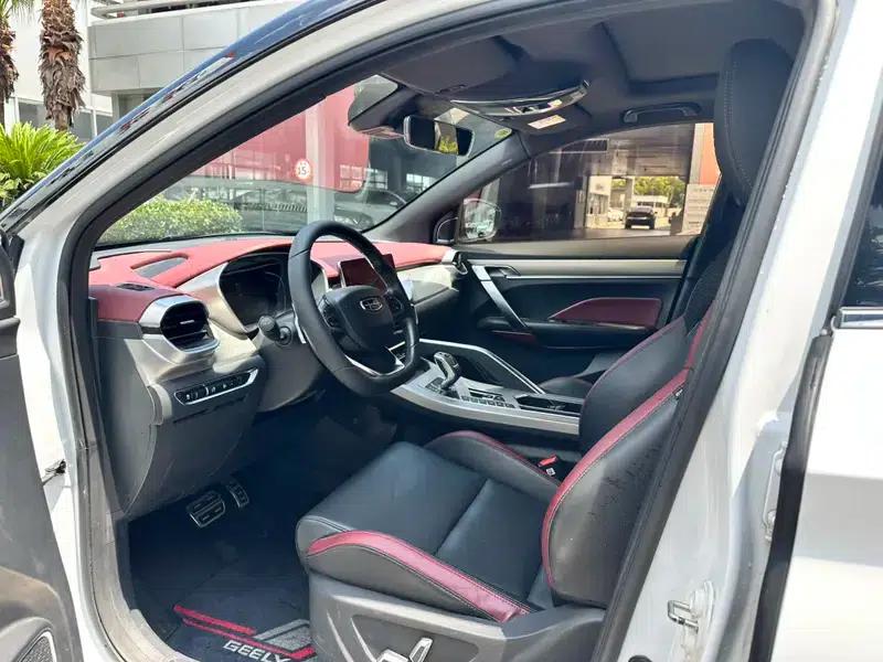 Geely Binyue 2019 Sport 260T DCT Battle (National V Emission Standard) — миниатюра 7