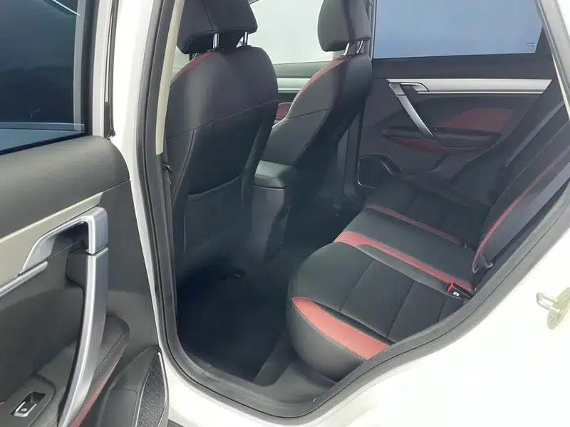 Geely Binyue 2021 240T DCT Platinum Edition — миниатюра 21