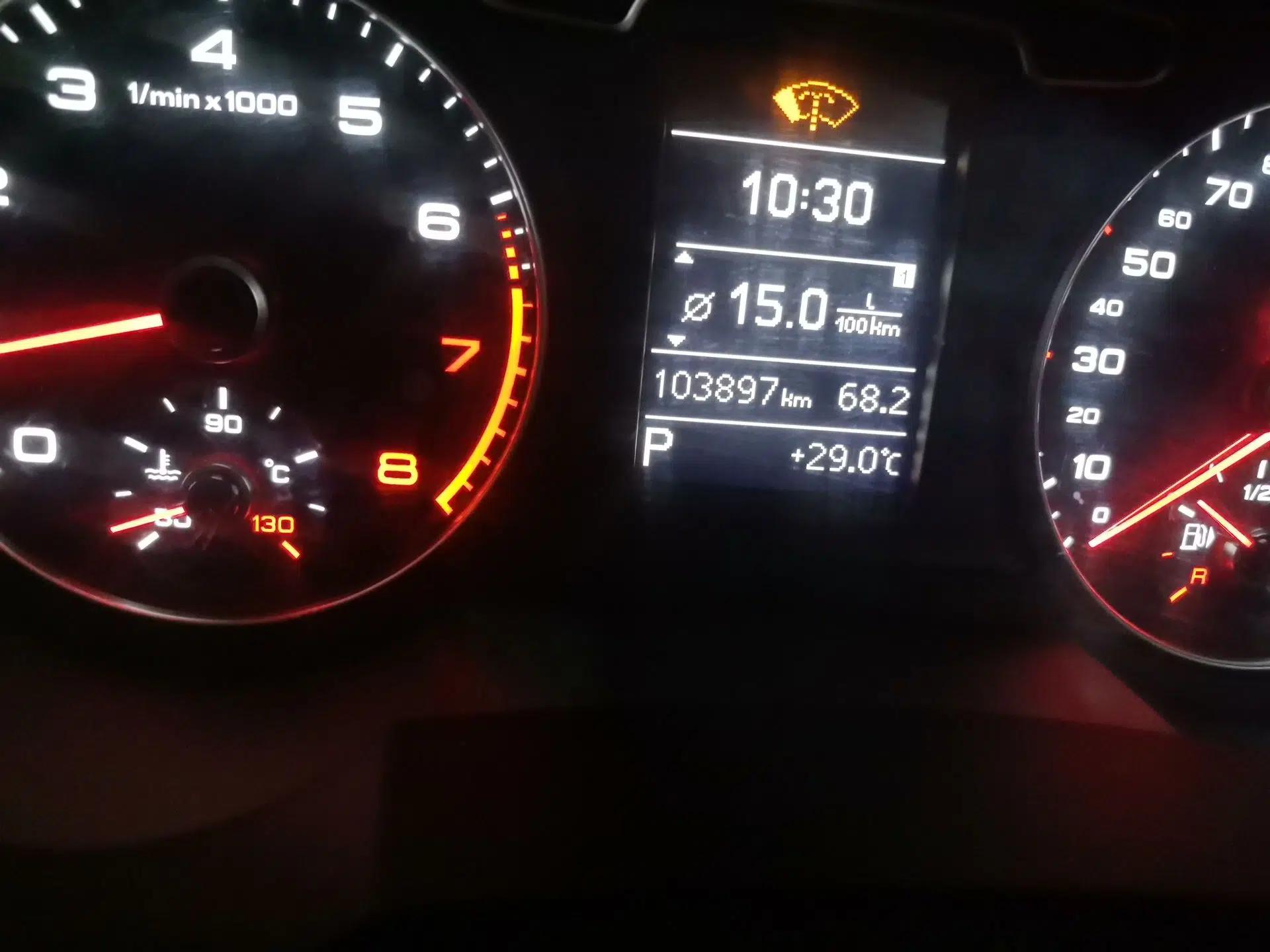 Audi Q3 2015 35 TFSI Comfort Model — миниатюра 12