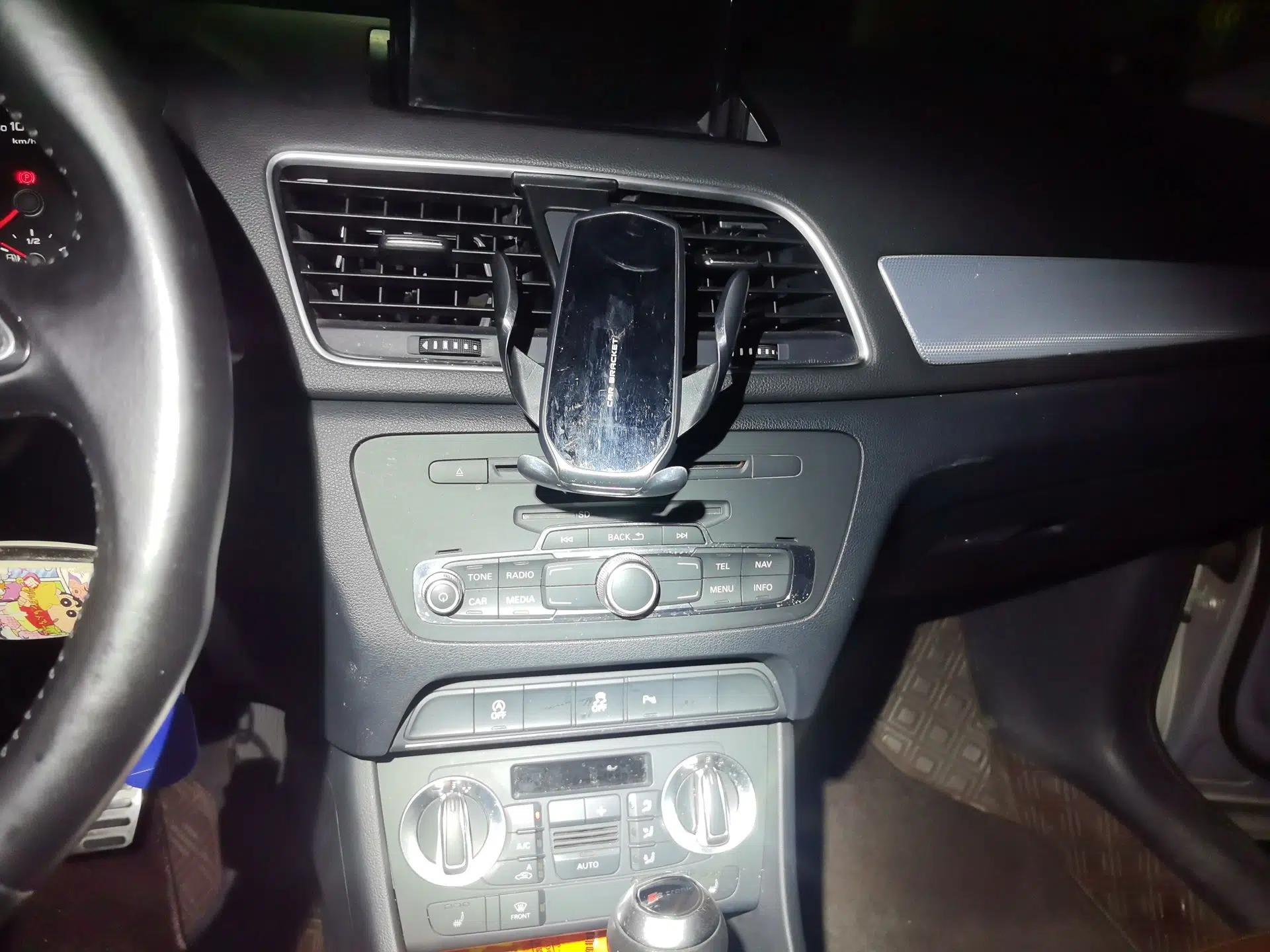 Audi Q3 2015 35 TFSI Comfort Model — миниатюра 13