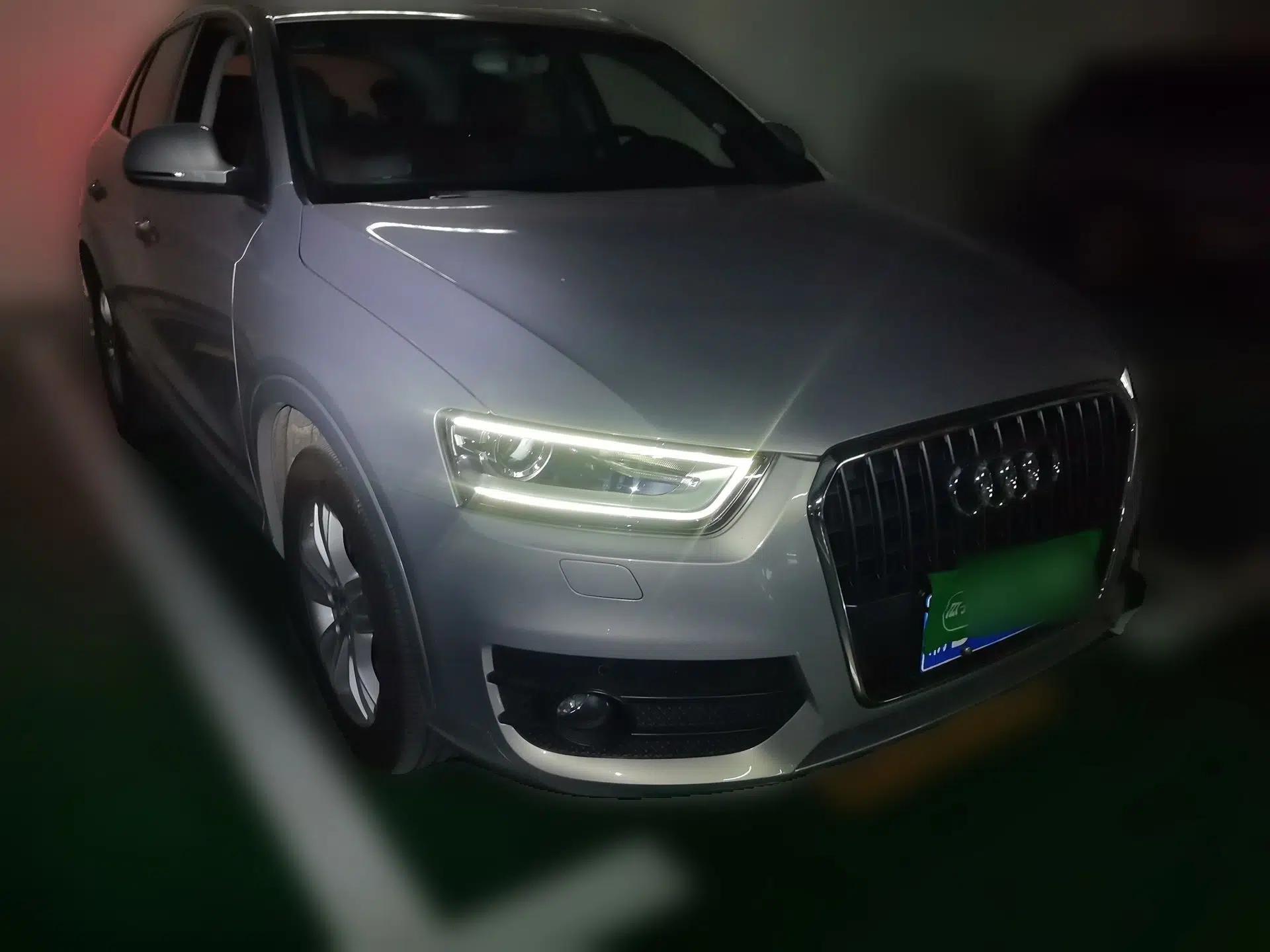 Audi Q3 2015 35 TFSI Comfort Model — миниатюра 3