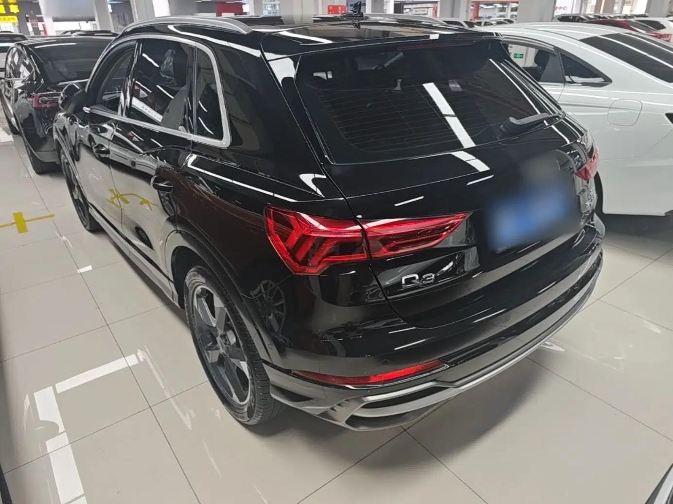 Audi Q3 2022 35 TFSI Fashion Dynamic Model — миниатюра 4