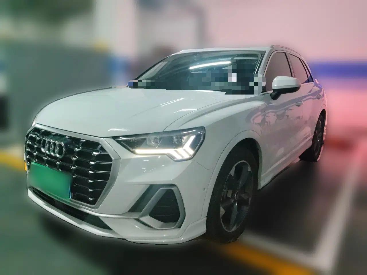 Audi Q3 2021 35 TFSI Fashion Dynamic Model — миниатюра 1