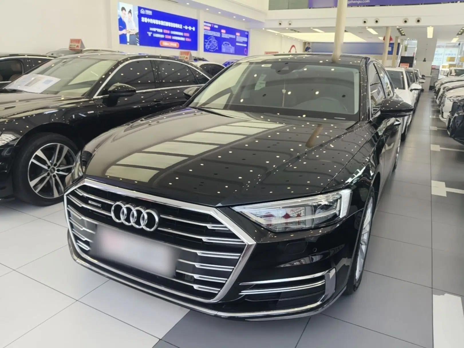 Audi A8 2021 A8L 50 TFSI quattro Comfort Model — миниатюра 1