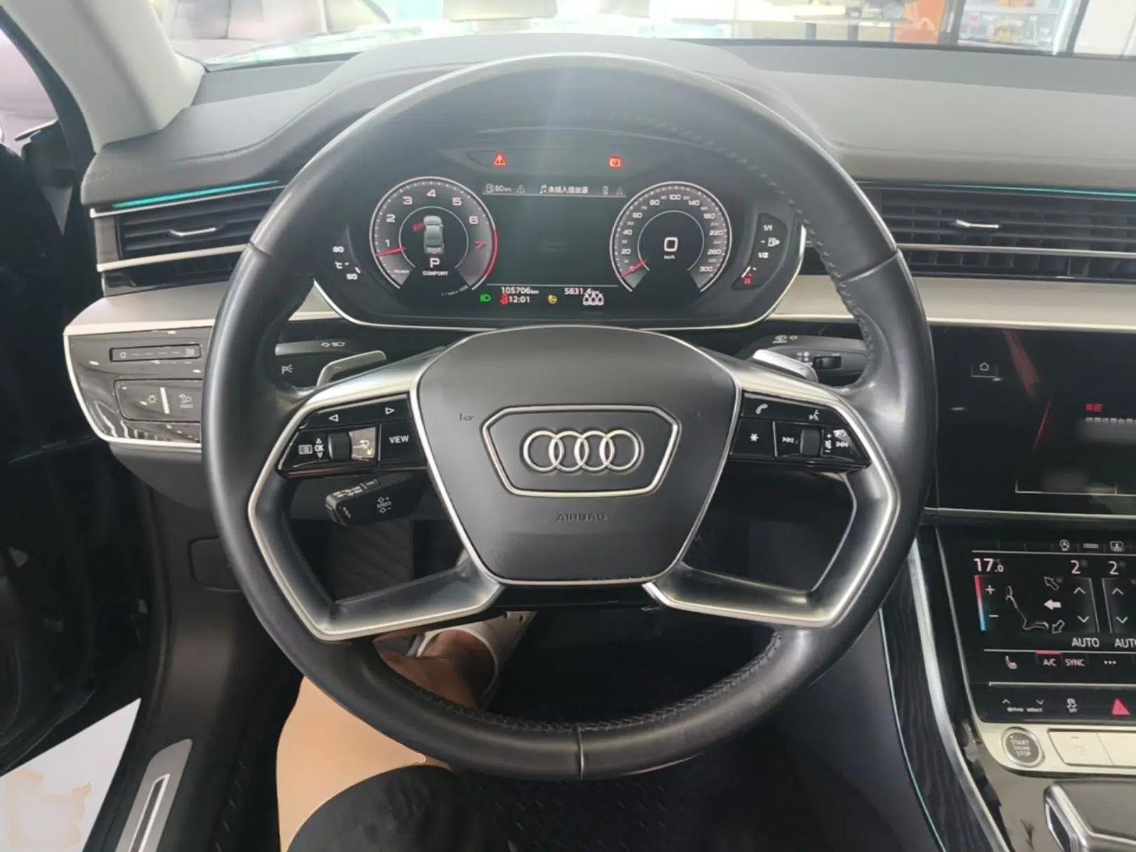 Audi A8 2021 A8L 50 TFSI quattro Comfort Model — миниатюра 13