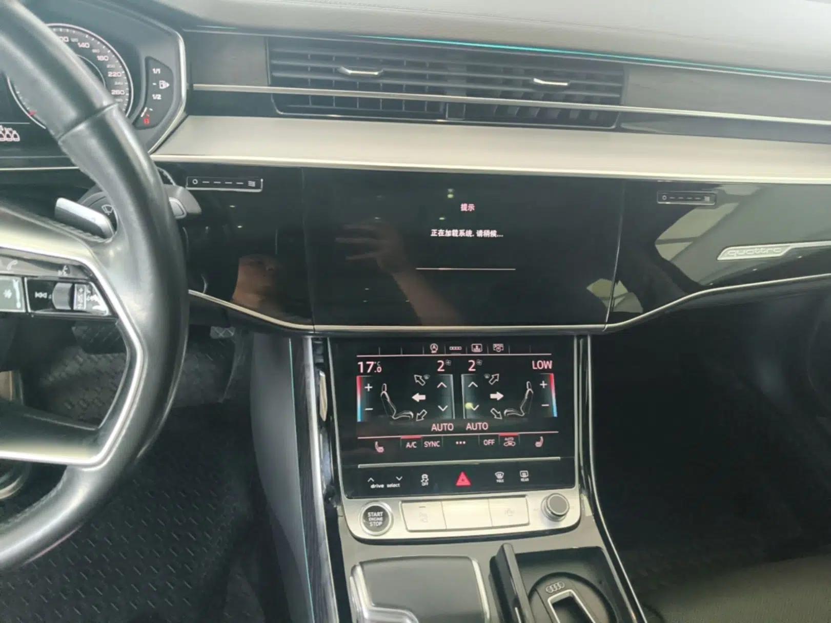 Audi A8 2021 A8L 50 TFSI quattro Comfort Model — миниатюра 15
