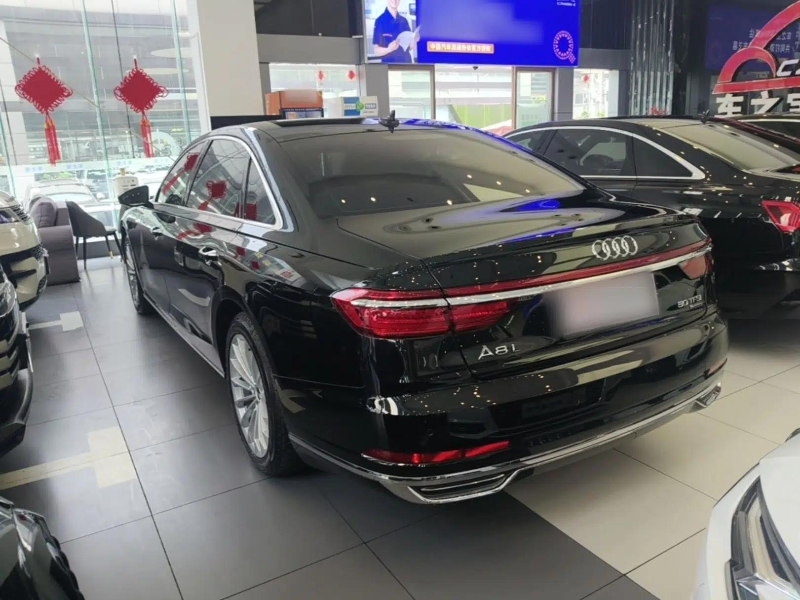 Audi A8 2021 A8L 50 TFSI quattro Comfort Model — миниатюра 4