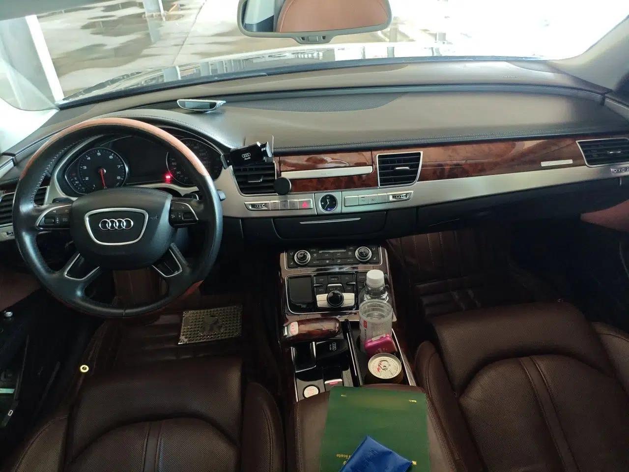 Audi A8 2013 A8L 50 TFSI quattro Prestige Edition — миниатюра 9