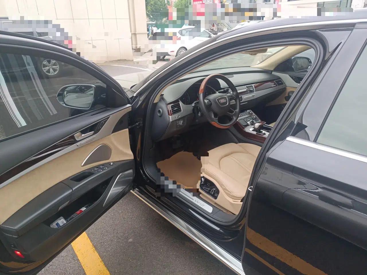 Audi A8 Audi A8L, 6.3-liter engine, four seats — миниатюра 16