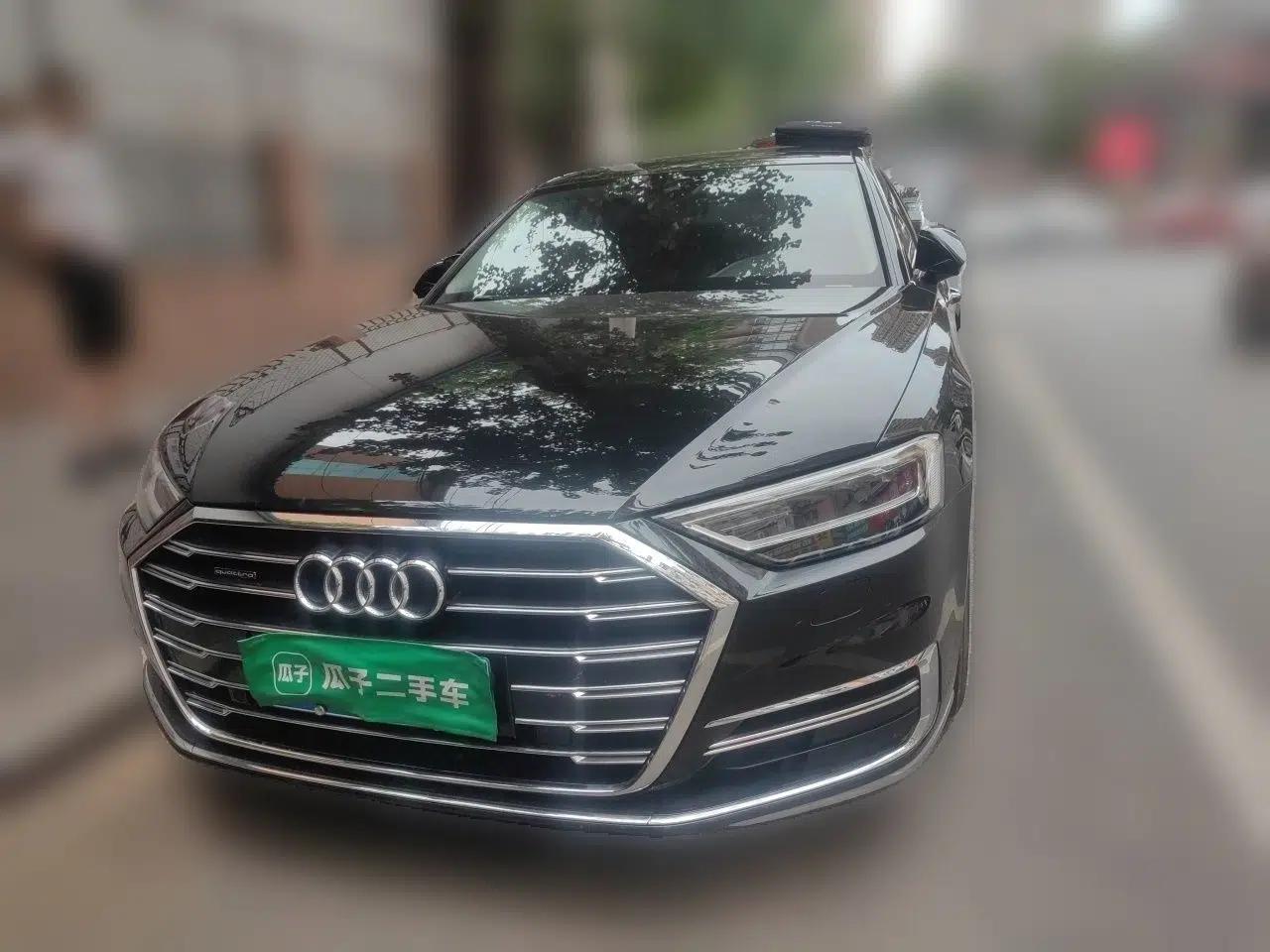 Audi A8 2022 A8L 50 TFSI quattro Comfort Edition Collector's Model — миниатюра 2
