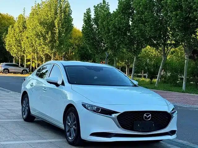 Mazda3 Axela 2020 1.5L Automatic Premium Edition
