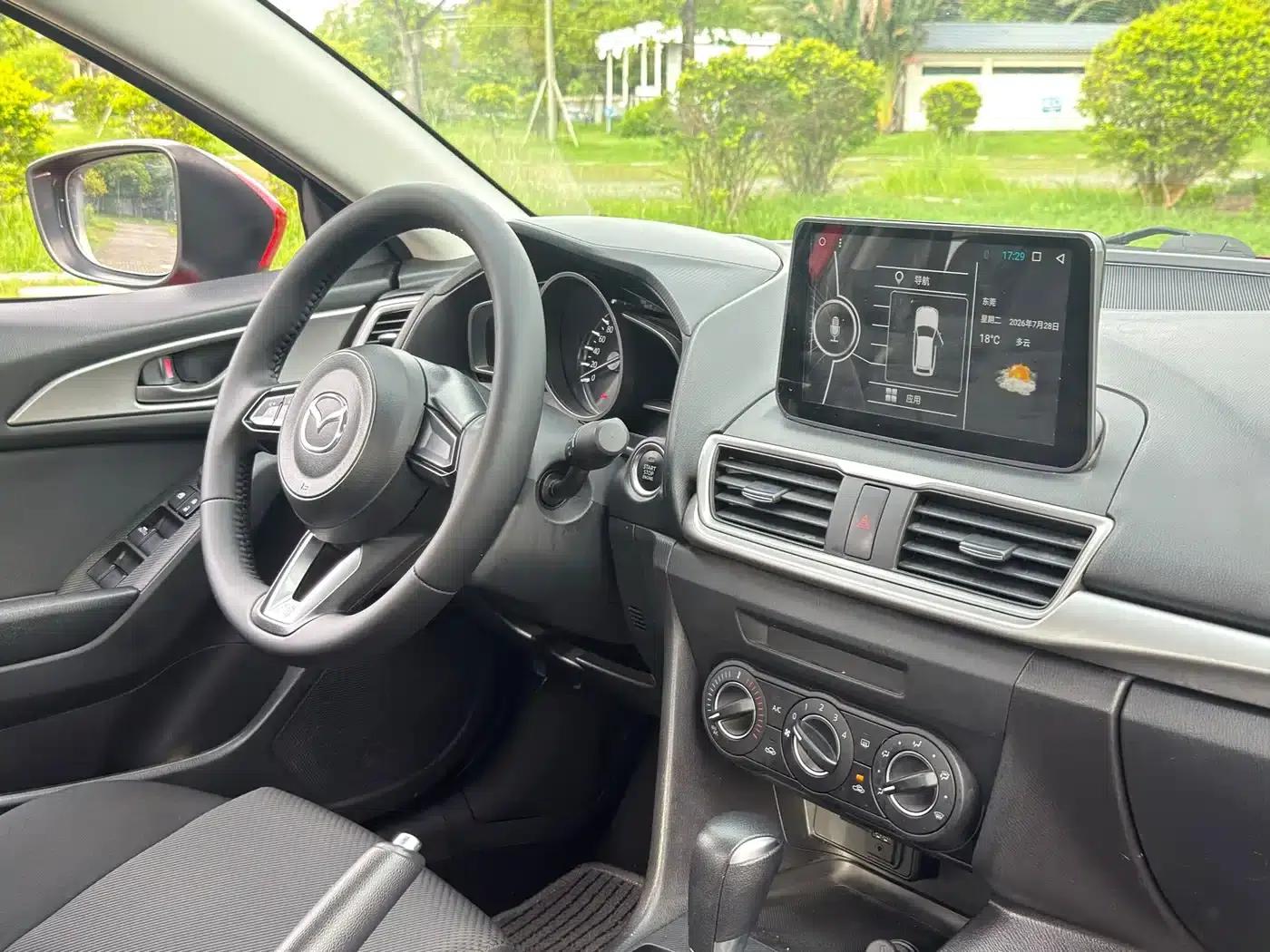 Mazda3 Axela 2019 Cloud Control Edition Sedan 1.5L Automatic Comfort Model (National V Emission Standard) — миниатюра 14