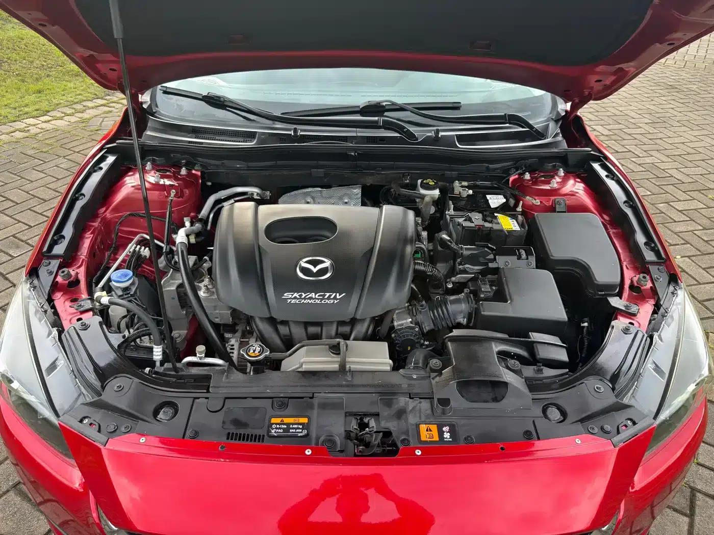 Mazda3 Axela 2019 Cloud Control Edition Sedan 1.5L Automatic Comfort Model (National V Emission Standard) — миниатюра 17