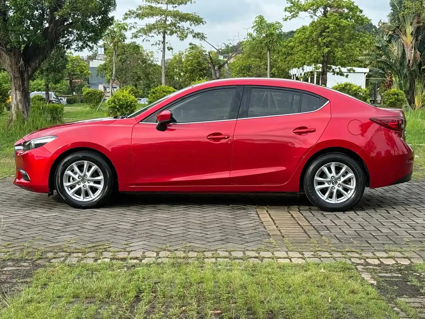 Mazda3 Axela 2019 Cloud Control Edition Sedan 1.5L Automatic Comfort Model (National V Emission Standard) — миниатюра 4