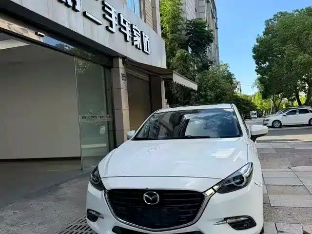 Mazda3 Axela 2017 Sedan 1.5L Automatic Luxury (China V Emission Standard)