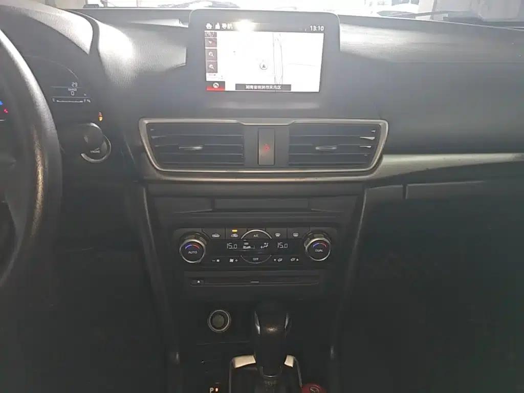 Mazda3 Axela 2017 Sedan 1.5L Automatic Luxury (China V Emission Standard) — миниатюра 13