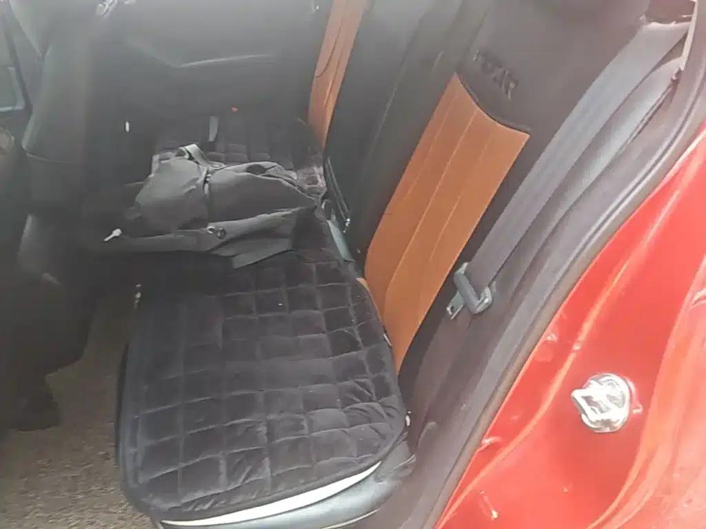 Mazda3 Axela 2016 Sedan 1.5L Automatic Comfort — миниатюра 17