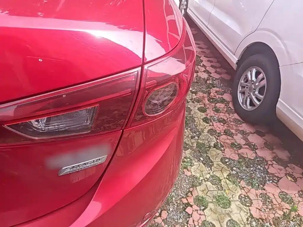 Mazda3 Axela 2016 Sedan 1.5L Automatic Comfort — миниатюра 8