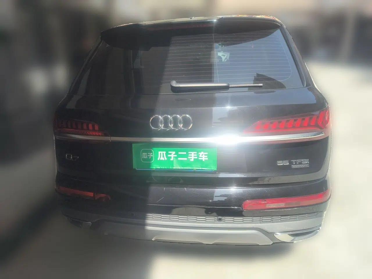 Audi Q7 2021 45 TFSI quattro S line Sport model — миниатюра 5