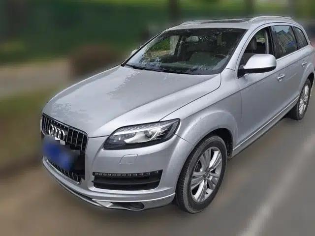Audi Q7 2011 3.0 TFSI Comfort (200kW)