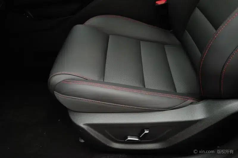 Geely Binrui 2019 200T DCT Binzhi Edition — миниатюра 18