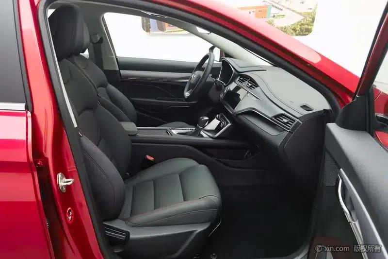 Geely Binrui 2019 200T DCT Binzhi Edition — миниатюра 19