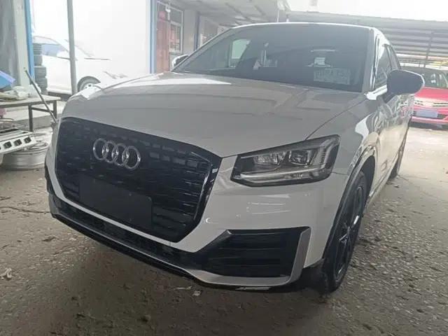 Audi Q2L 2020 35 TFSI Ambition Dynamic Edition