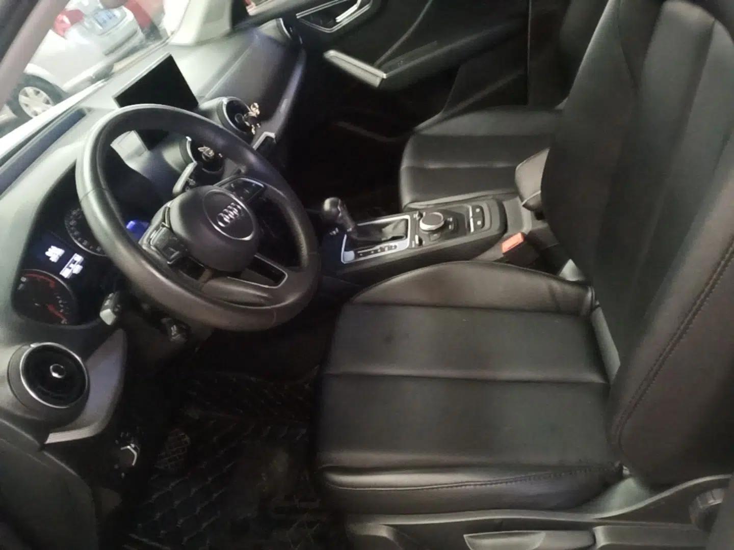 Audi Q2L 2020 35 TFSI Ambition Dynamic Edition — миниатюра 17