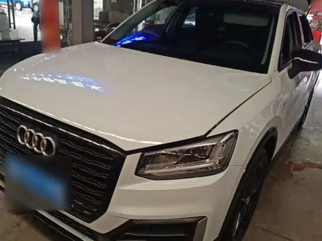 Audi Q2L 2020 35 TFSI Ambition Dynamic Edition