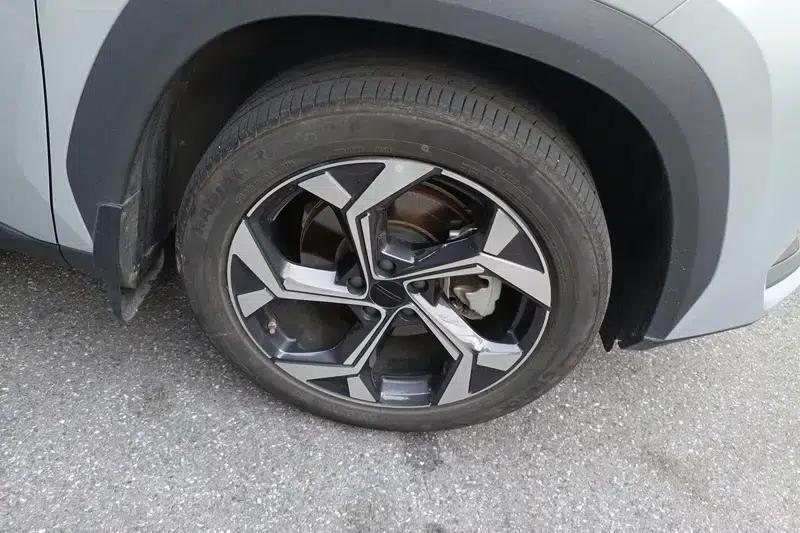 Geely Boyue L 2023 1.5TD DCT Premium Edition — миниатюра 5