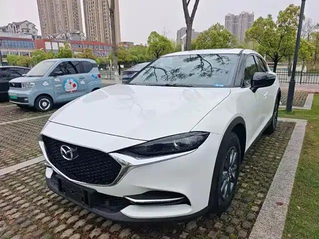 Mazda CX-4 2021 2.0L Automatic 2WD Blue Sky Premium Edition