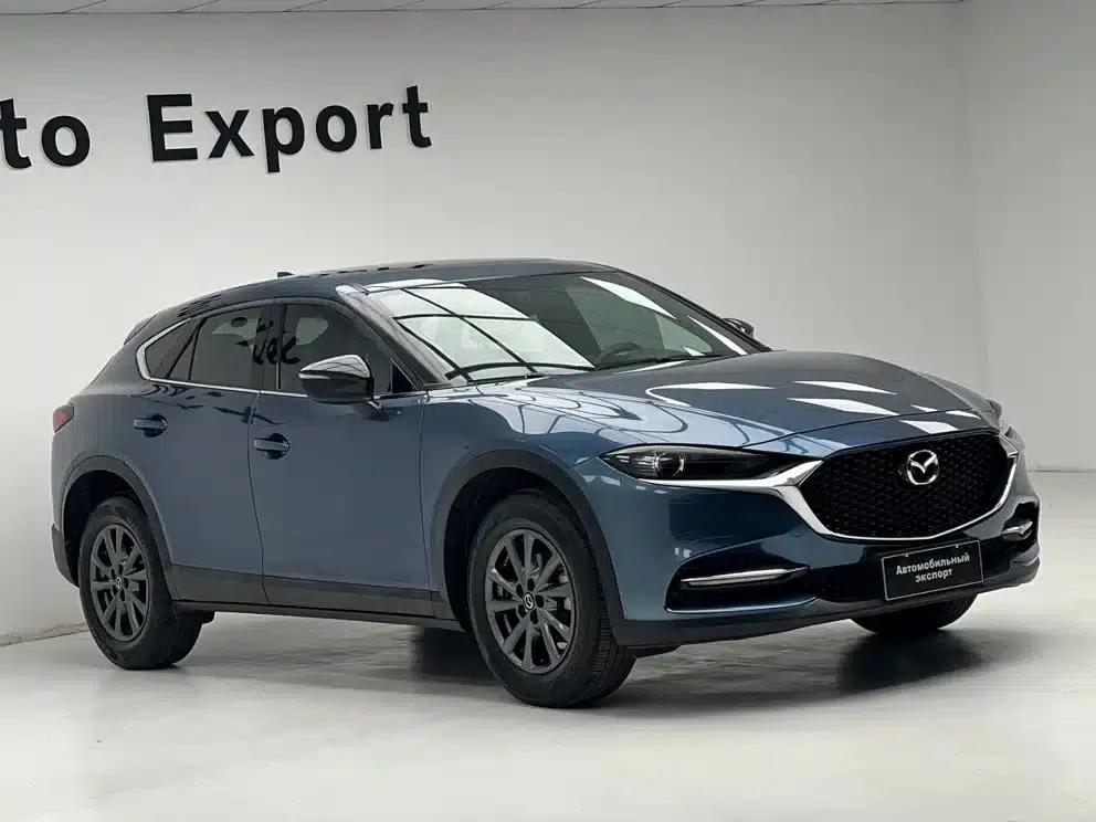 Mazda CX-4 2021 2.0L Automatic 2WD Blue Sky Vitality Edition — миниатюра 3