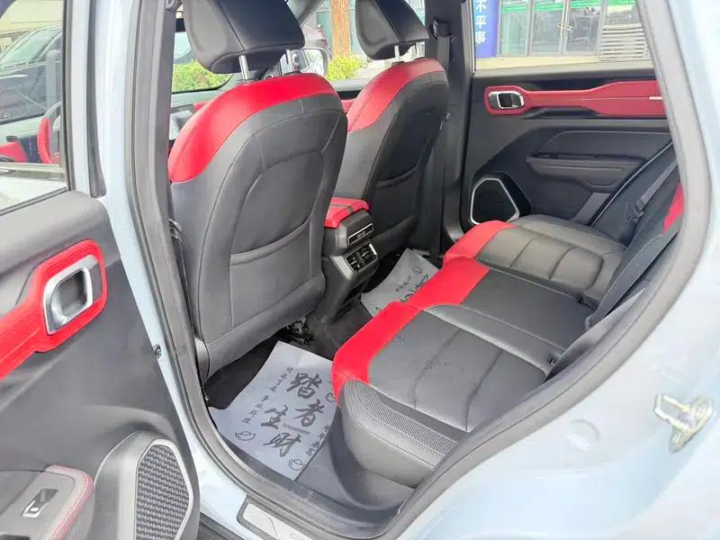 Geely ICON 2019 300T DCT Galaxy Limited Edition — миниатюра 9