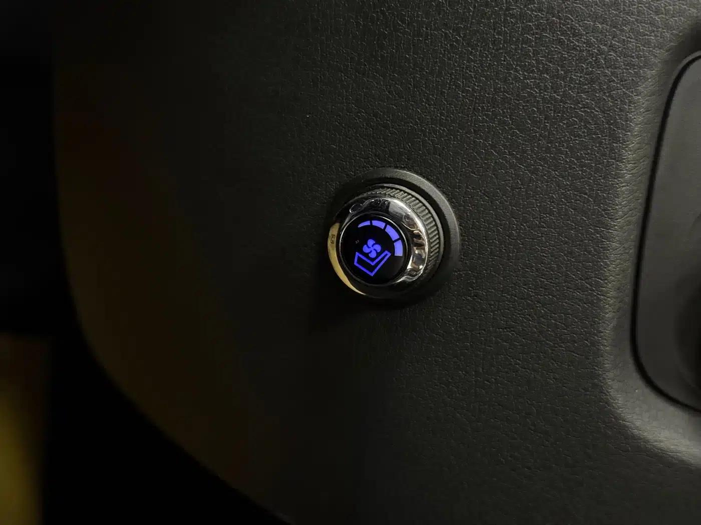Mazda CX-30 2024 2.0L Automatic Comfort Edition — миниатюра 19