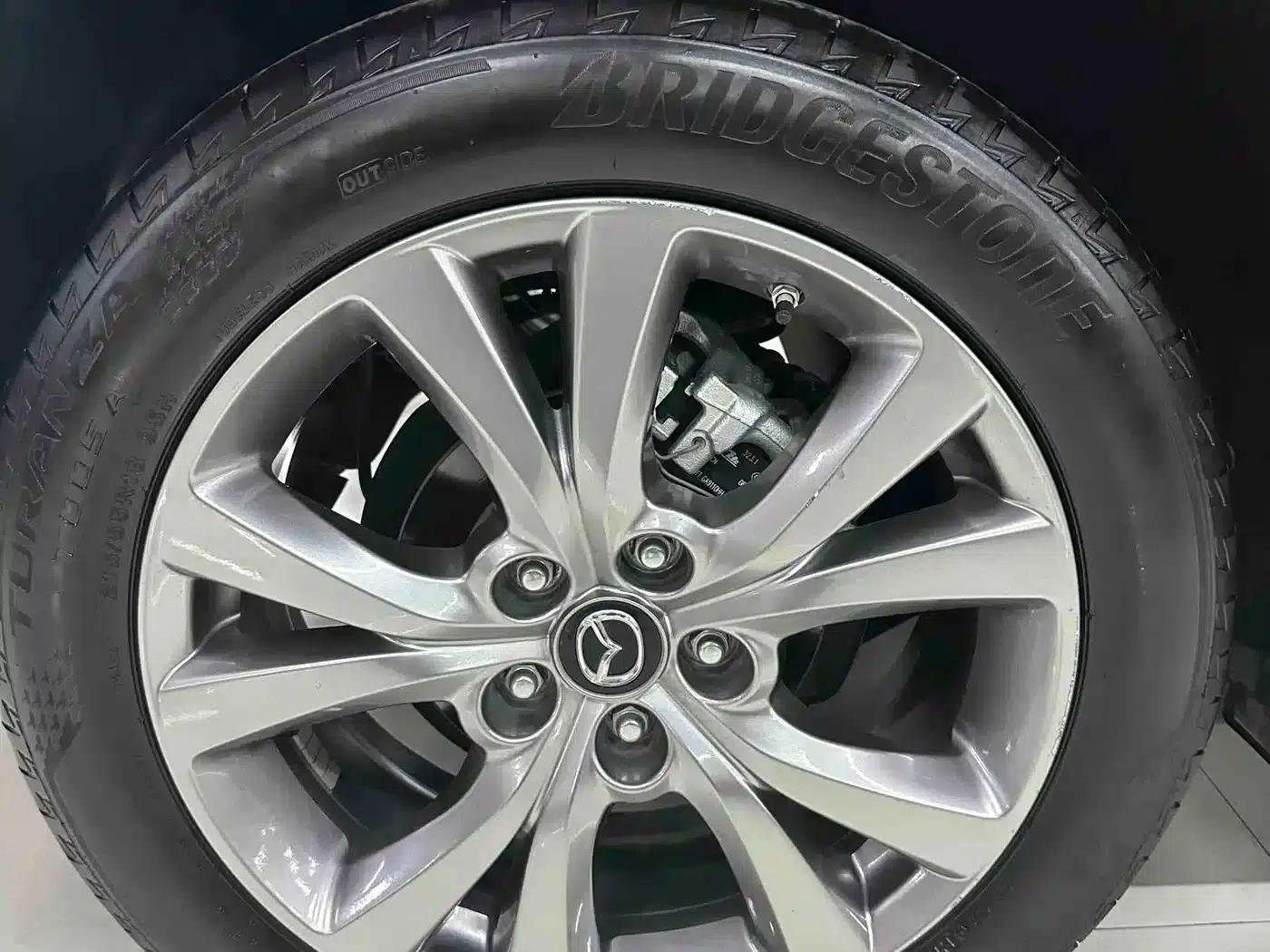 Mazda CX-30 2022 2.0L Automatic Elegance Edition — миниатюра 21