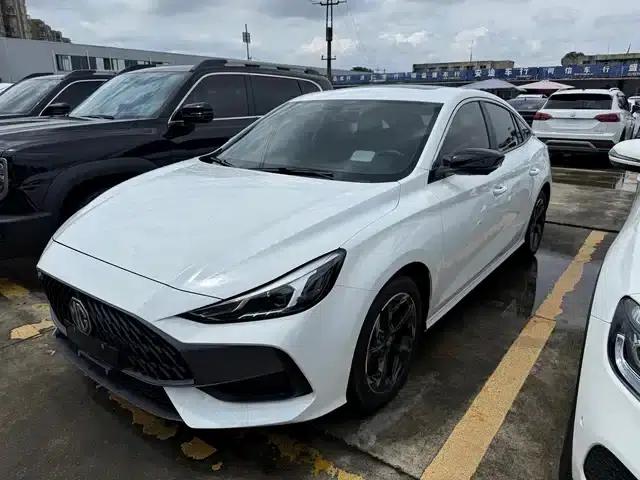 MG5 2022 300TGI DCT Trendy Luxury Edition