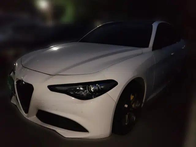 Alfa Romeo Giulia 2020 2.0T 280HP Luxury Edition