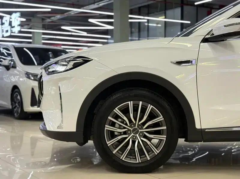 Jetour X70 PLUS 2024 Champion Edition 1.5T DCT Champion MAX 5-seater — миниатюра 7