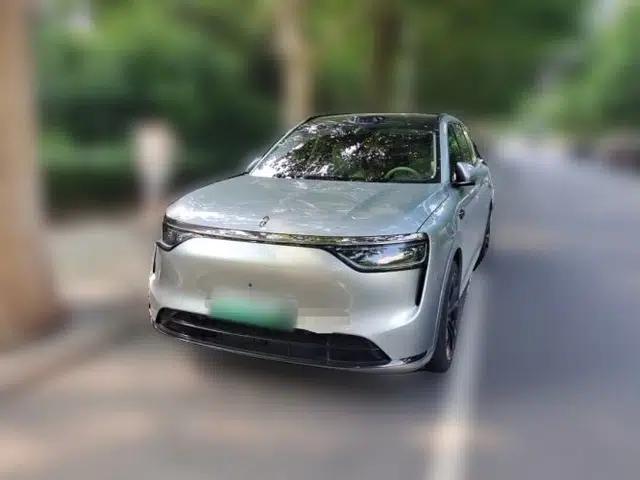 Hima AITO M8 2025 Extended-Range Max+ Version 53.4 kWh 6-Seater Edition