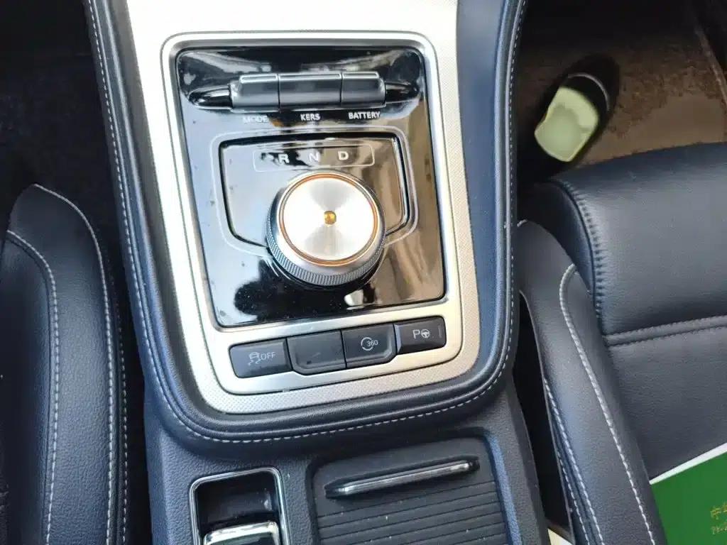 MG6 PHEV 2018 45T E-DRIVE Intelligent Hybrid PILOT Super Internet Edition — миниатюра 7