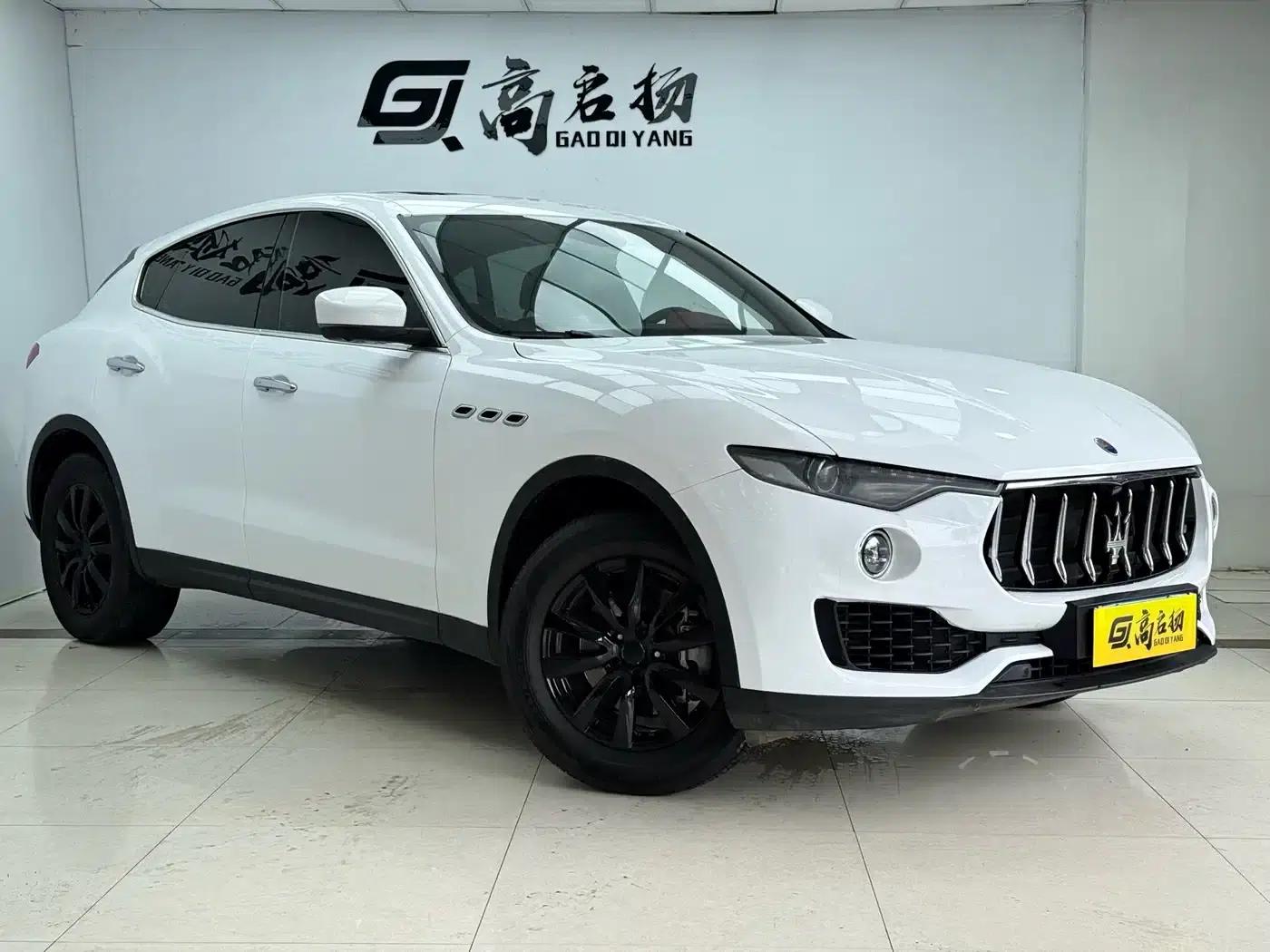 2018 Levante 3.0T Classic Edition — миниатюра 3