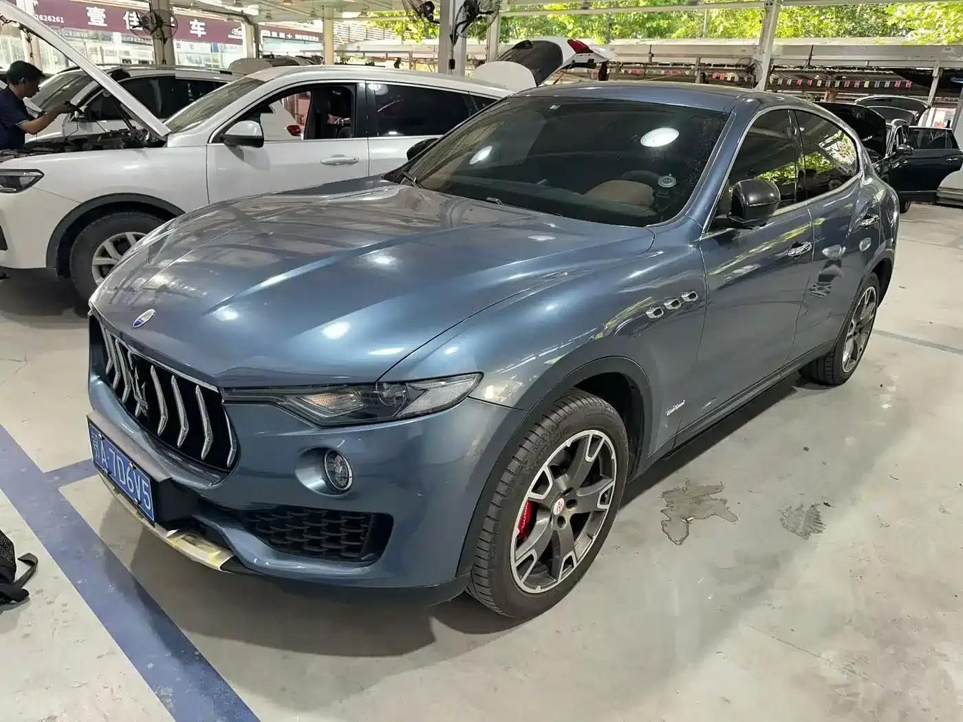 2018 Levante 3.0T Classic Edition — миниатюра 1
