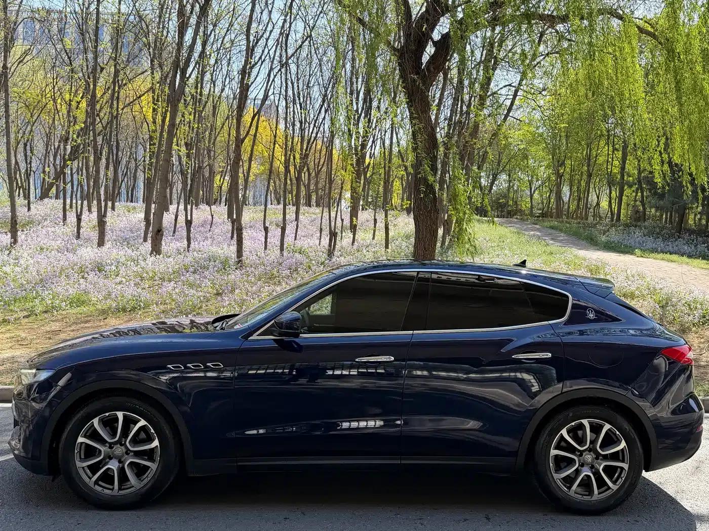 2019 Levante 3.0T Standard Edition (China V Emission Standard) — миниатюра 3