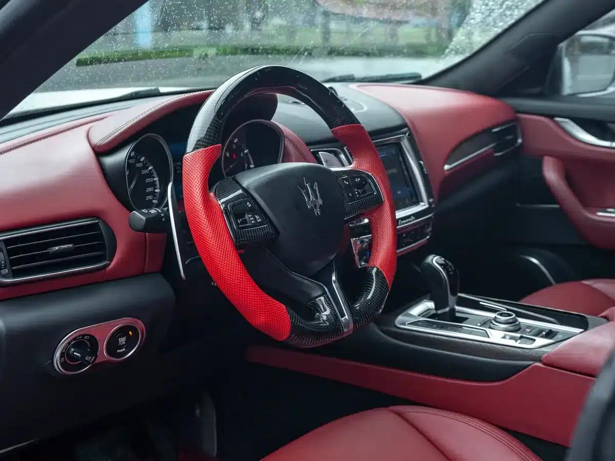 2016 Levante 3.0T Standard Edition — миниатюра 6