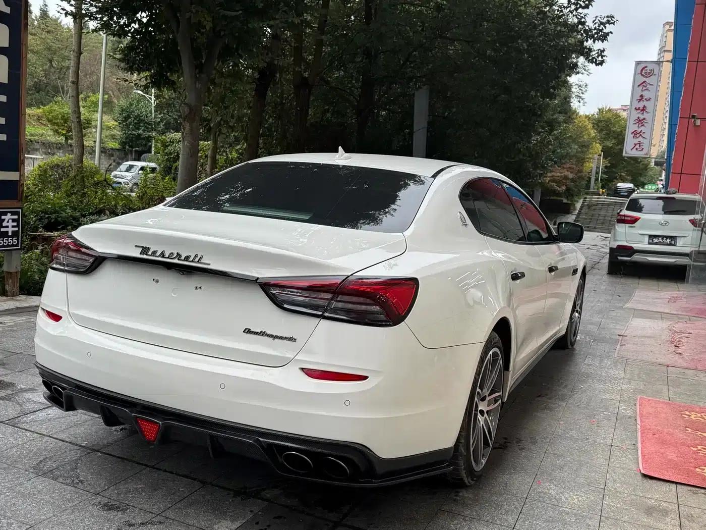 Presidential Edition 2015 3.0T Standard Edition — миниатюра 6