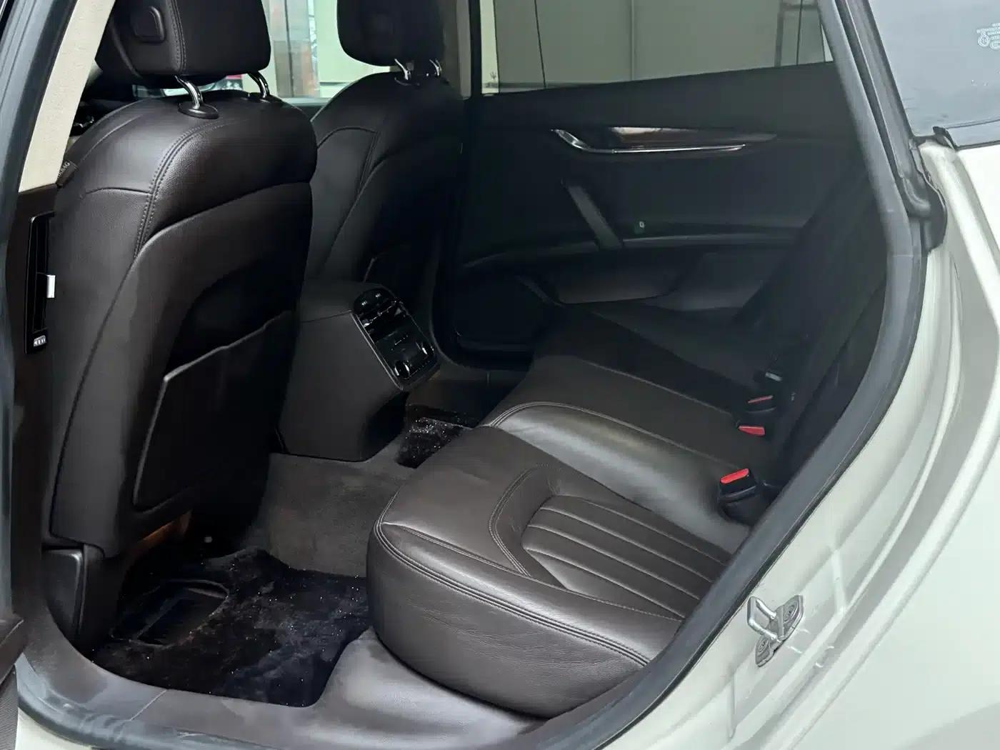 Presidential Edition 2015 3.0T Standard Edition — миниатюра 8