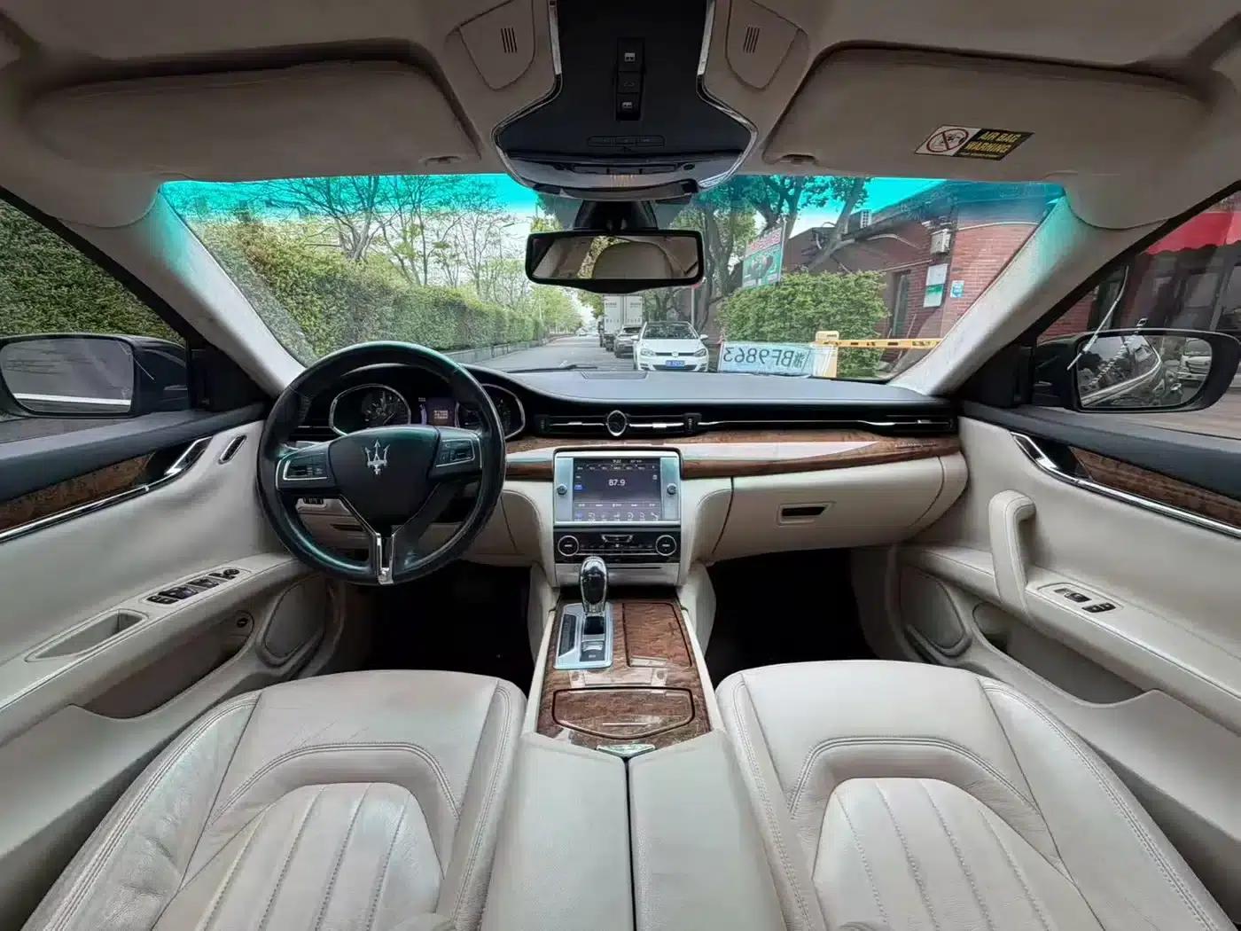 Presidential Edition 2013 3.8T Standard Model — миниатюра 5