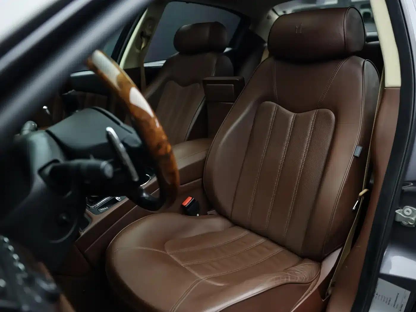 2010 Quattroporte 4.7L Executive Edition — миниатюра 12
