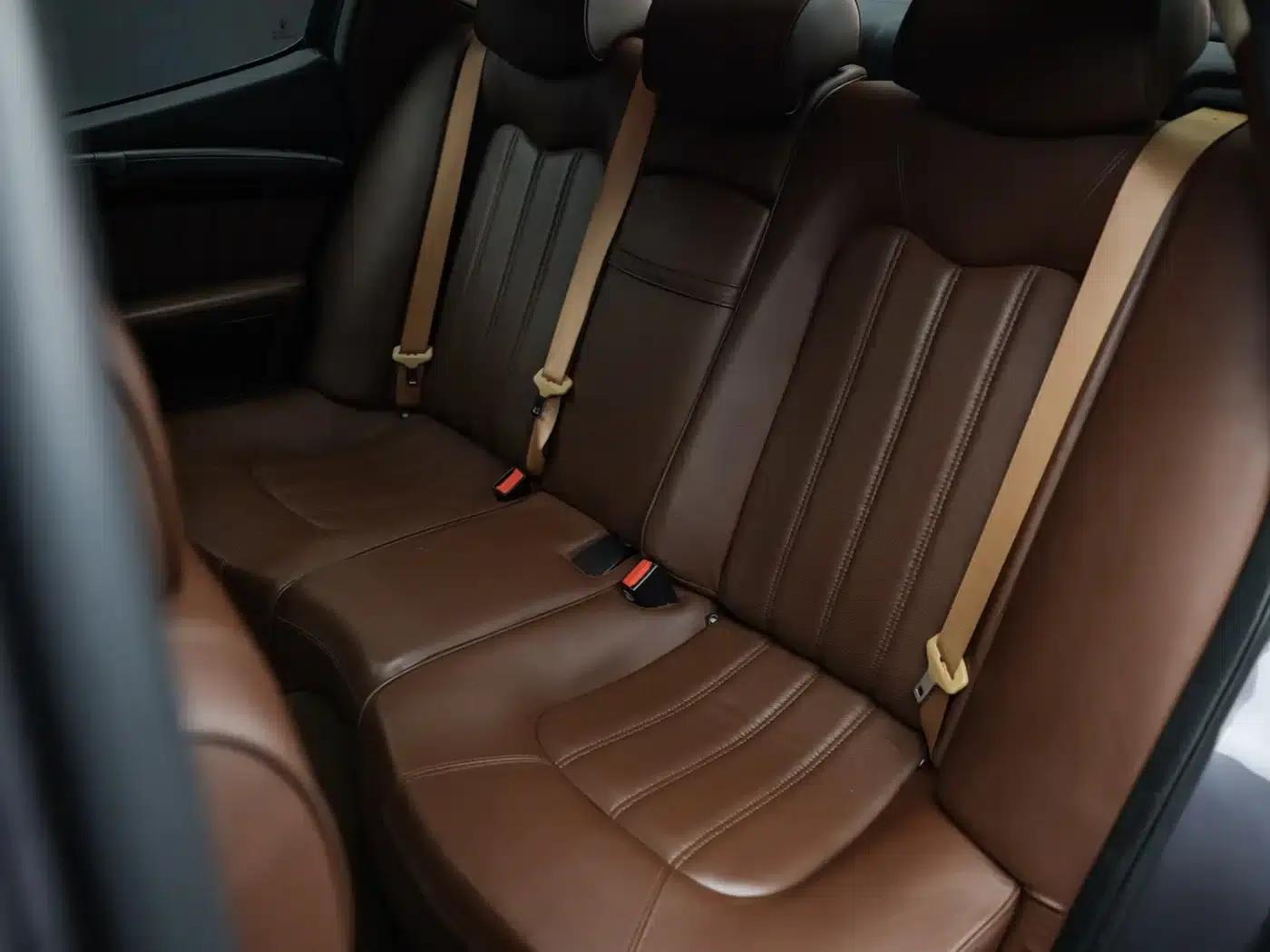 2010 Quattroporte 4.7L Executive Edition — миниатюра 17